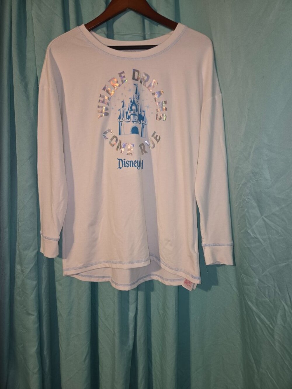 Disney Sleeping Beauty Castle Easter Apparel at Disneyland Park XL